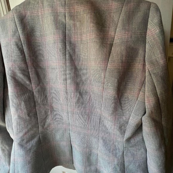 Tahari by Arthur S. Levine Women's Petite Plaid Pe - Picture 7 of 9